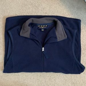 Club room fleece vest